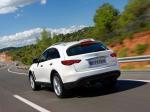 Infiniti FX30d S 2010 года